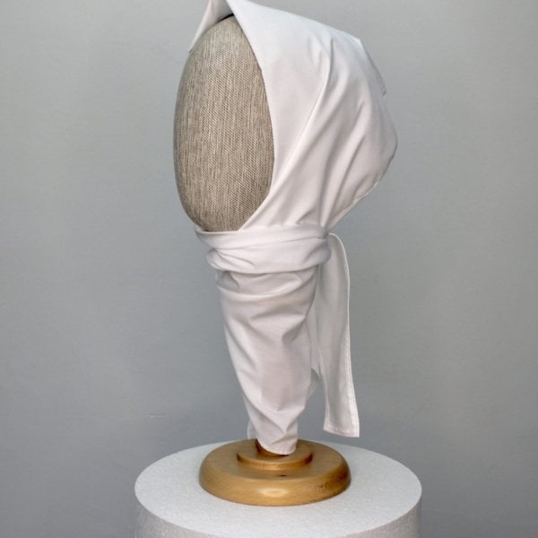 CERRAHİ TESETTÜR BONE BEYAZ