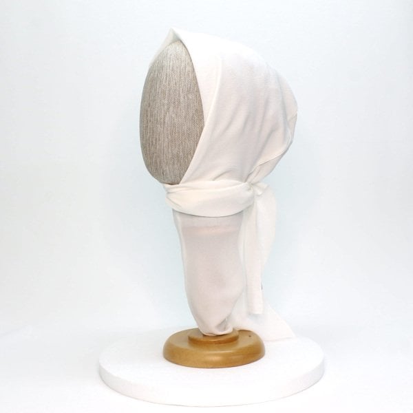 KREP CERRAHİ TESETTÜR BONE KIRIK BEYAZ