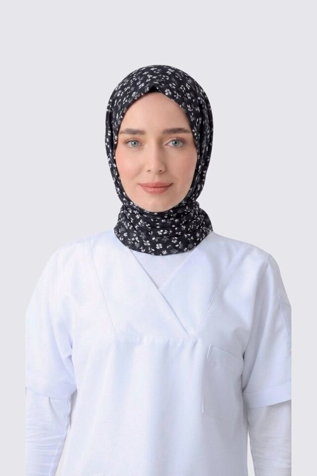 MİNİ ÇİÇEK DESEN CERRAHİ TESETTÜR BONE SİYAH