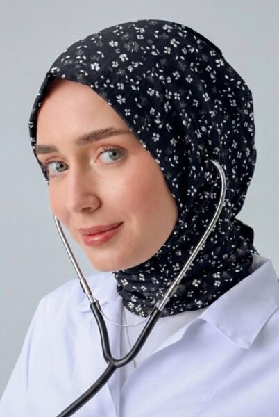 STETOSKOP GİRİŞLİ MİNİ ÇİÇEK DESEN CERRAHİ TESETTÜR BONE SİYAH