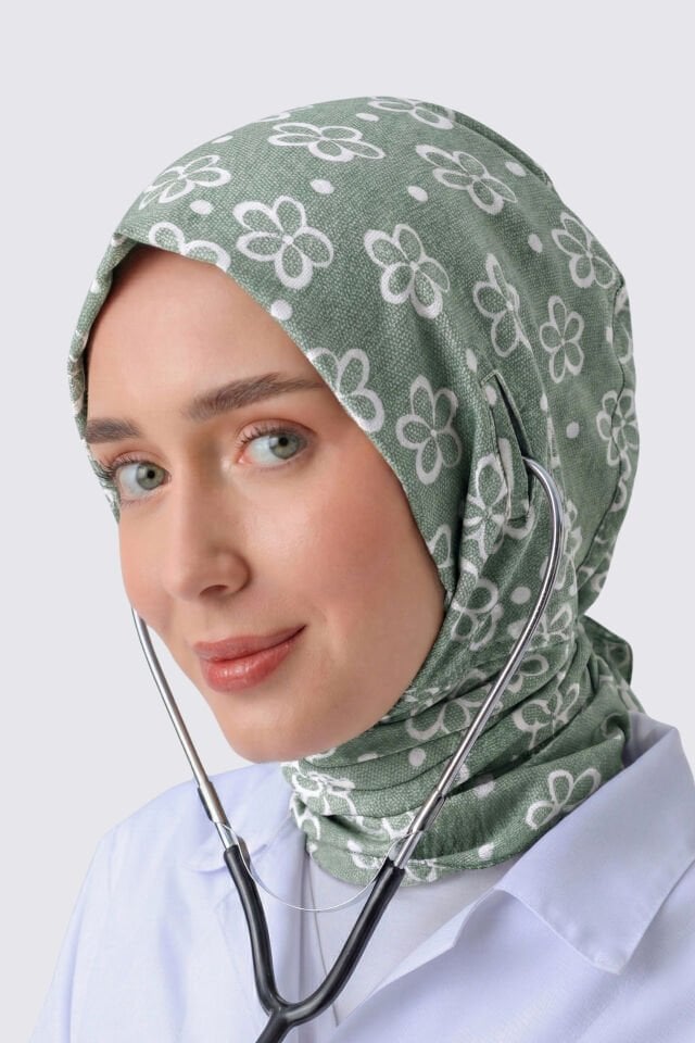 STETOSKOP GİRİŞLİ ÇİÇEK DESEN CERRAHİ TESETTÜR BONE ÇAĞLA YEŞİLİ