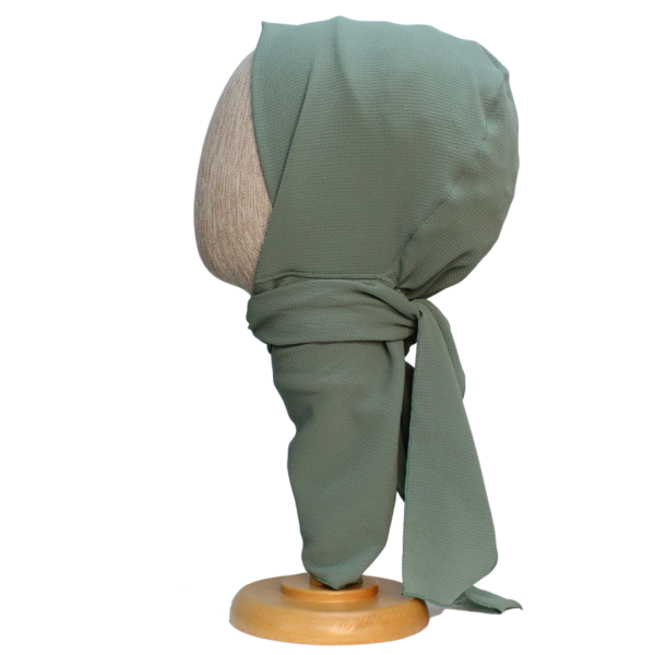 KREP CERRAHİ TESETTÜR BONE ÇAĞLA YEŞİLİ